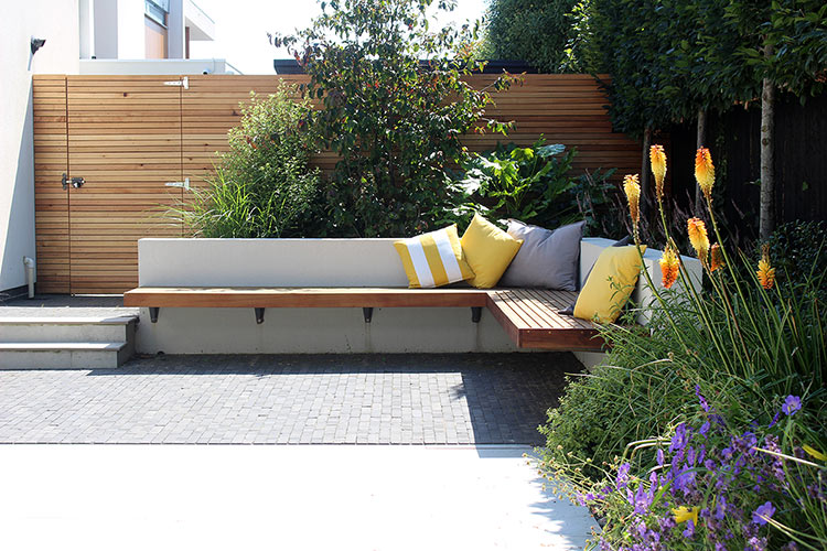 Bench-seat view over patio area