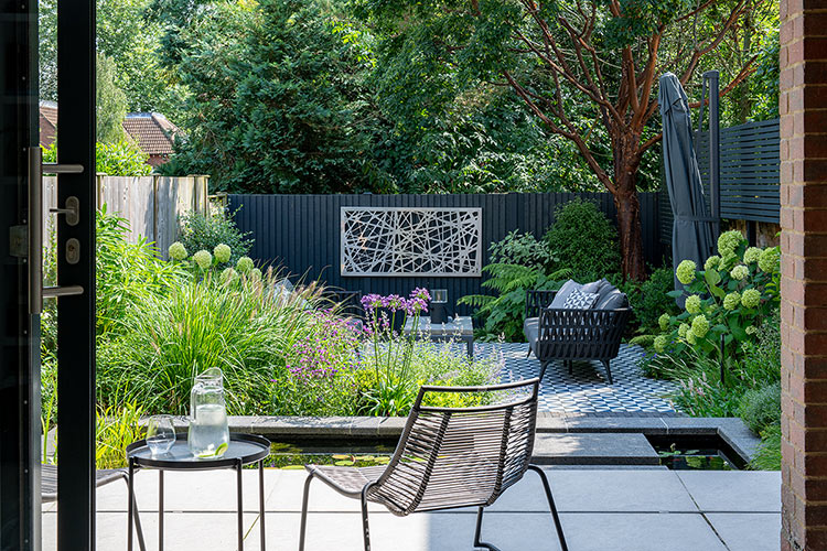 courtyard view over patio area